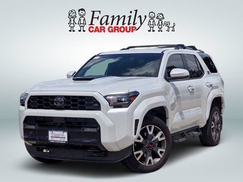 Used 2025 Toyota 4Runner TRD Sport AWD/4WD image 1