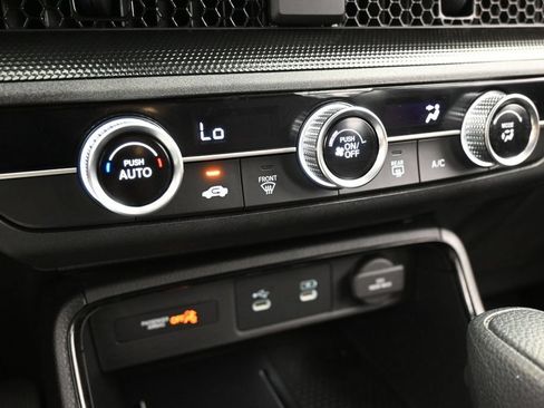 Used 2026 Honda CR-V LX image 20