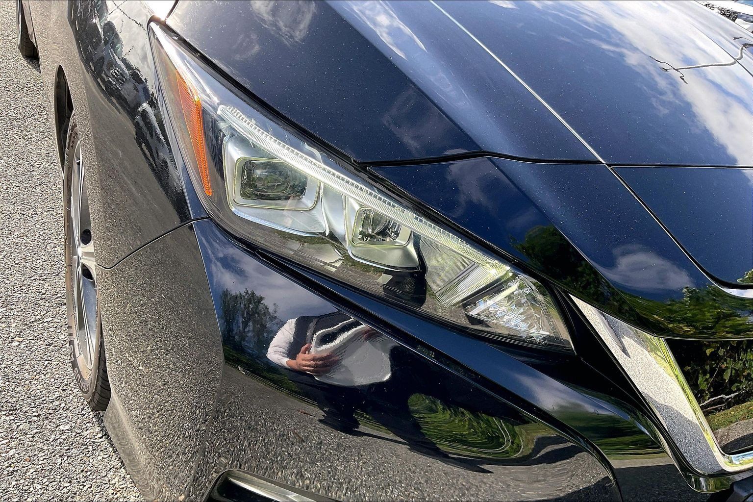 Used 2022 Nissan Leaf SV w/ SV Technology Package FWD image 28