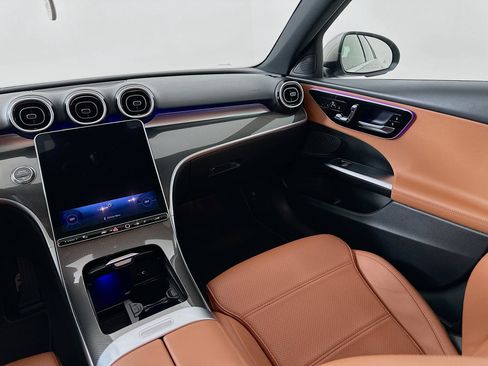 Used 2023 Mercedes-Benz C 300 Sedan image 25