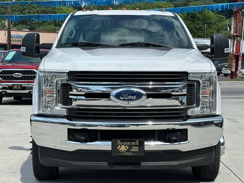 Used 2019 Ford F350 XL w/ STX Appearance Package AWD/4WD image 2