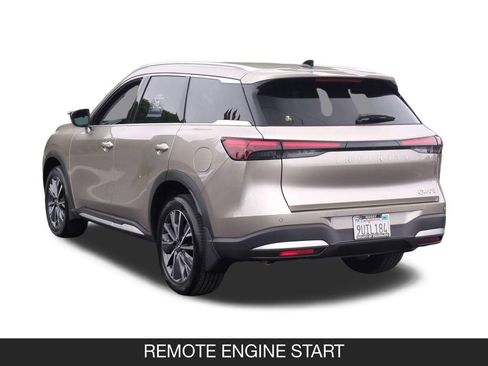 Certified 2026 INFINITI QX60 Luxe w/ Cargo Package AWD/4WD image 8