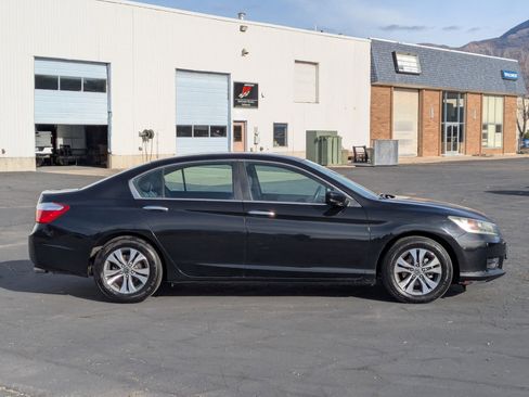 Used 2014 Honda Accord LX image 2