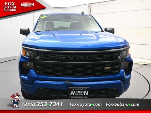 Used 2022 Chevrolet Silverado 1500 Custom AWD/4WD image 3