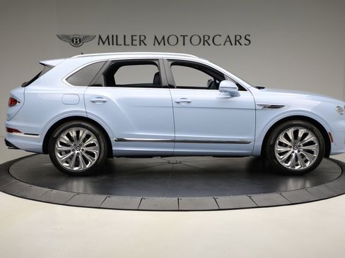 New 2025 Bentley Bentayga image 9