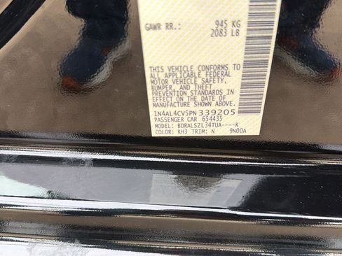 Used 2023 Nissan Altima 2.0 SR FWD image 23