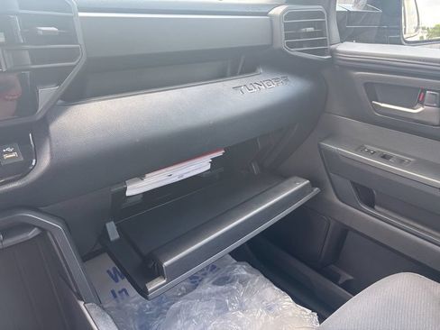 Used 2024 Toyota Tundra SR5 w/ SR5 Convenience Package AWD/4WD image 41