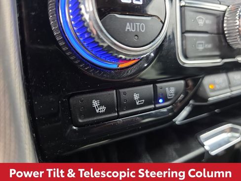 Used 2024 GMC Yukon Denali AWD/4WD image 39