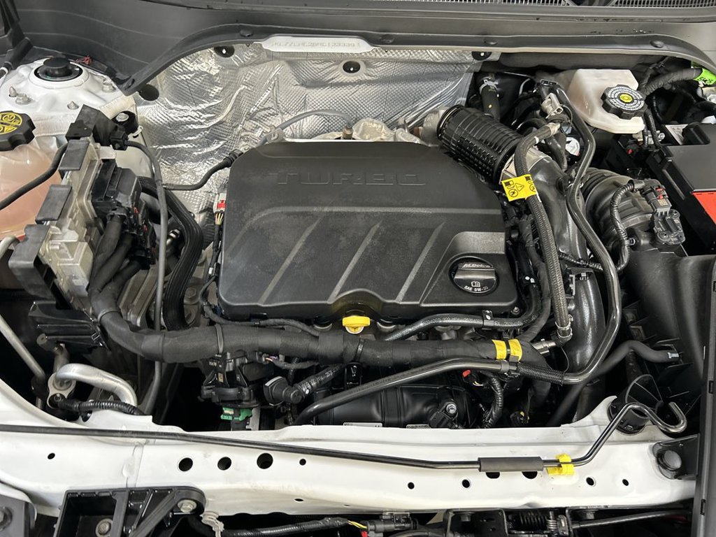 Certified 2024 Chevrolet Trax LT w/ LT Convenience Package FWD image 23