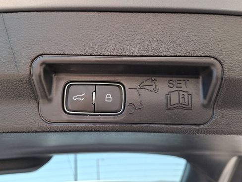 Used 2022 Ford Explorer ST w/ Equipment Group 401A AWD/4WD image 29