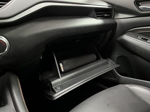 Used 2019 Nissan Altima 2.5 SR FWD image 14