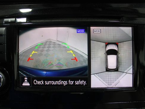 Used 2019 Nissan Rogue Sport SL w/ Premium Package image 15