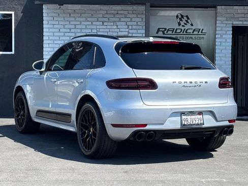 Used 2018 Porsche Macan GTS AWD/4WD image 21