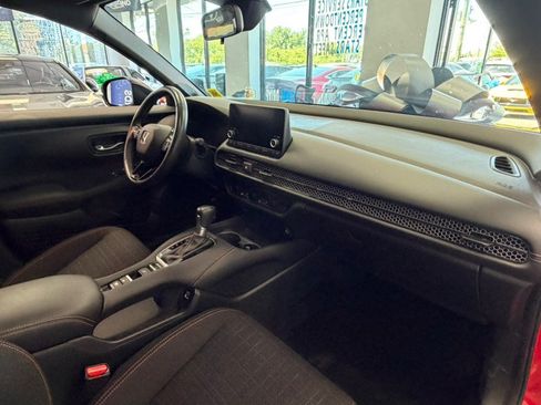 Used 2023 Honda HR-V Sport image 39