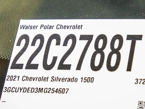Used 2021 Chevrolet Silverado 1500 LT AWD/4WD image 31