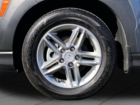Used 2019 Hyundai Kona SE FWD image 10