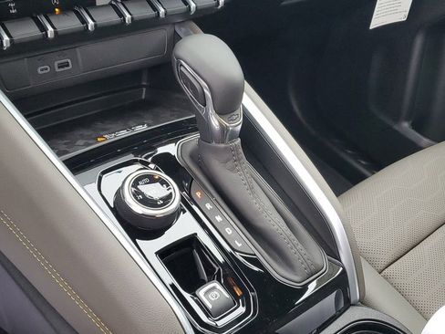 New 2026 Chevrolet Colorado ZR2 w/ Technology Package image 25