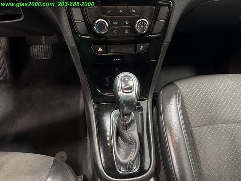 Used 2019 Buick Encore Preferred AWD/4WD image 30