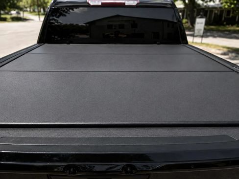Used 2022 Chevrolet Silverado 1500 LT RWD image 20