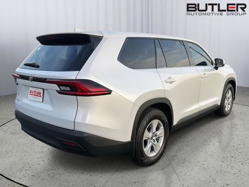 Certified 2025 Toyota Grand Highlander AWD Hybrid image 6