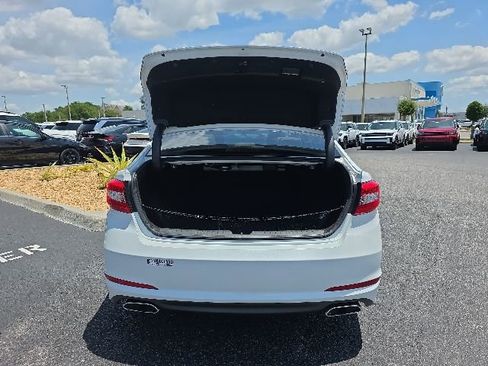 Used 2015 Hyundai Sonata Limited w/ Option Group 05 FWD image 25
