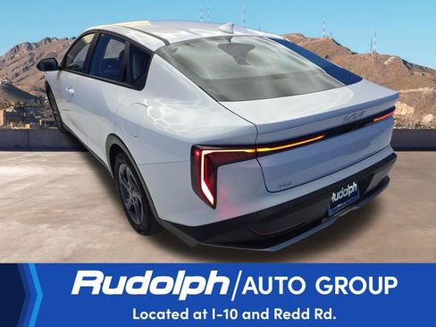 Used 2025 Kia K4 FWD image 3