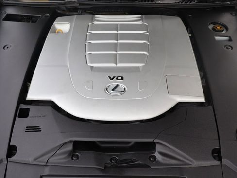 Used 2014 Lexus LS 460 AWD w/ Comfort Package image 40