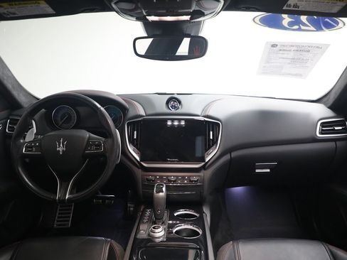 Certified 2023 Maserati Ghibli Modena Q4 AWD/4WD image 21