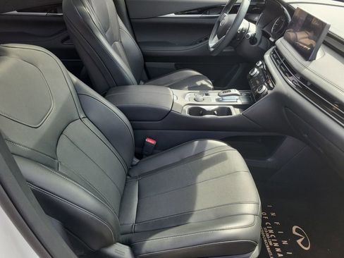 Used 2025 INFINITI QX60 Pure image 29