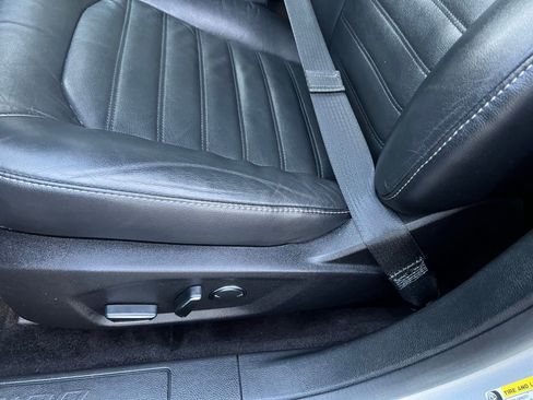 Used 2017 Ford Fusion SE image 19