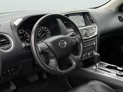 Used 2020 Nissan Pathfinder SL AWD/4WD image 33