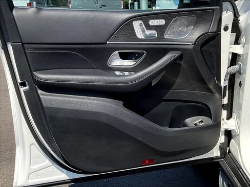 Certified 2022 Mercedes-Benz GLS 450 4MATIC image 21