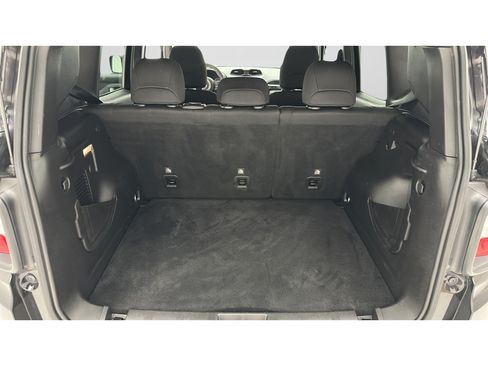 Used 2021 Jeep Renegade Latitude AWD/4WD image 23
