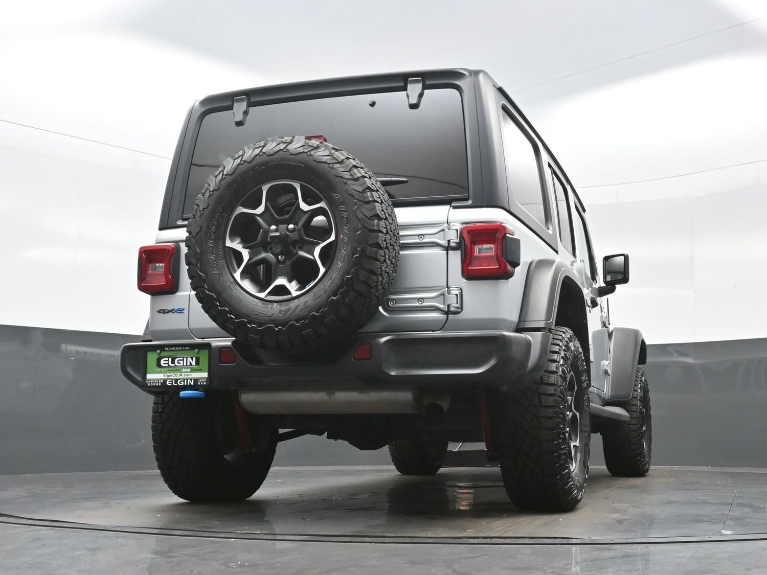 Used 2023 Jeep Wrangler Unlimited Rubicon 4xe AWD/4WD image 30