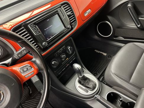 Used 2016 Volkswagen Beetle 1.8T SE image 14