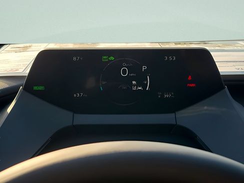 New 2026 Toyota Prius Plug-In Hybrid FWD image 30