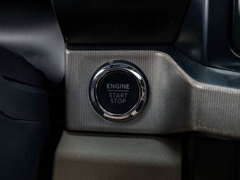 Used 2026 Ford F350 Platinum w/ Platinum Plus Package image 23