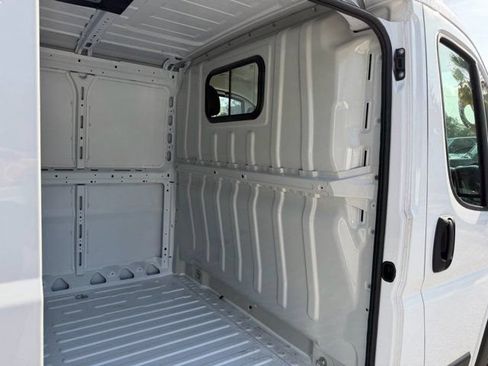 New 2026 RAM ProMaster 1500 w/ Convenience Group FWD image 27