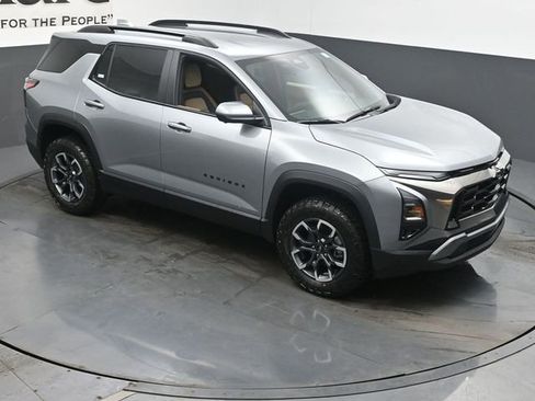 New 2026 Chevrolet Equinox ACTIV w/ Convenience Package III FWD image 26