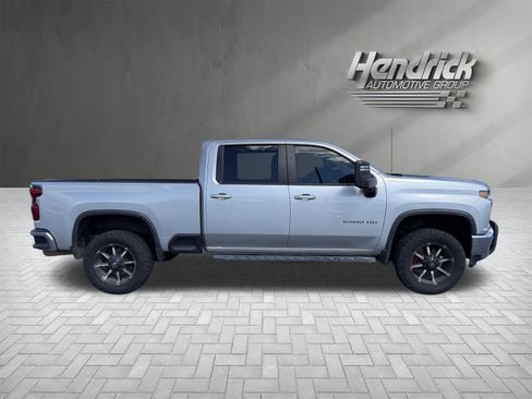 Used 2022 Chevrolet Silverado 2500 LT w/ All Star Edition AWD/4WD image 8