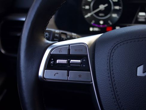 Used 2024 Kia Telluride SX X-Pro AWD/4WD image 16