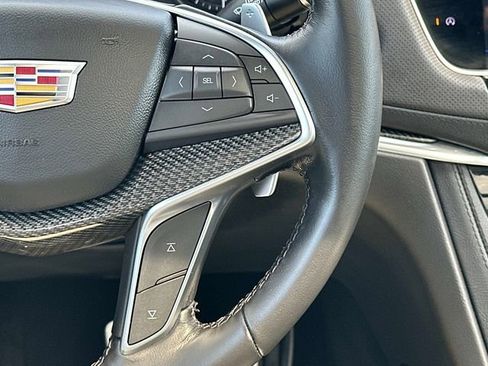 Certified 2024 Cadillac XT5 Sportv w/ Technology Package AWD/4WD image 7