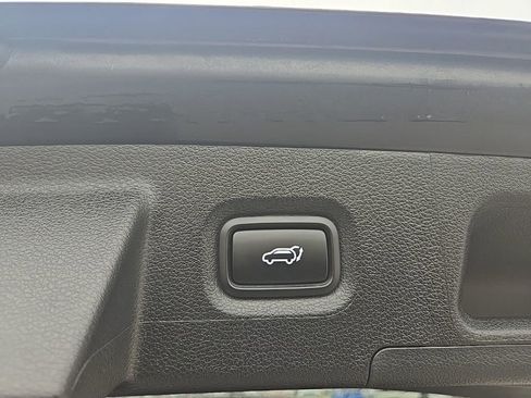 Used 2023 Hyundai Santa Fe SEL image 32