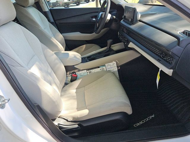 Certified 2025 Honda Accord LX image 15