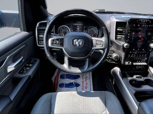Used 2023 RAM 1500 Big Horn AWD/4WD image 8
