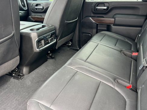 Used 2021 GMC Sierra 2500 SLT w/ SLT Premium Package image 9