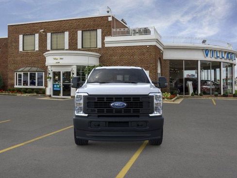 New 2025 Ford F350 XL w/ FX4 Off-Road Package image 16