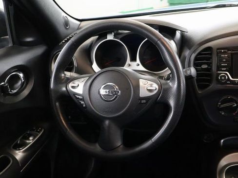 Used 2016 Nissan Juke S image 13