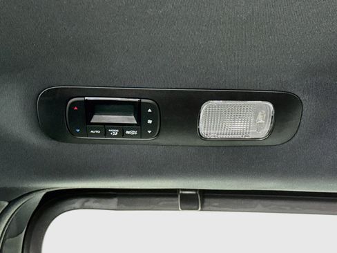 Certified 2025 Honda Odyssey Sport-L image 25
