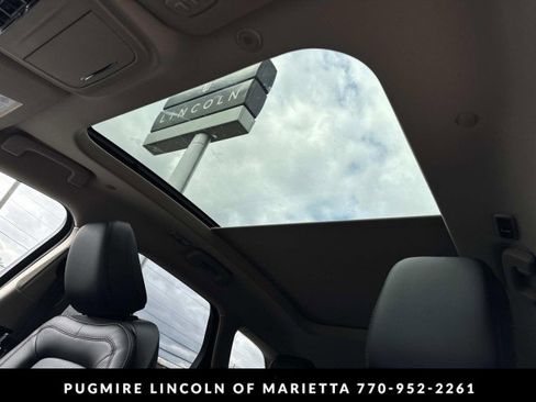 New 2026 Lincoln Corsair Premiere image 33